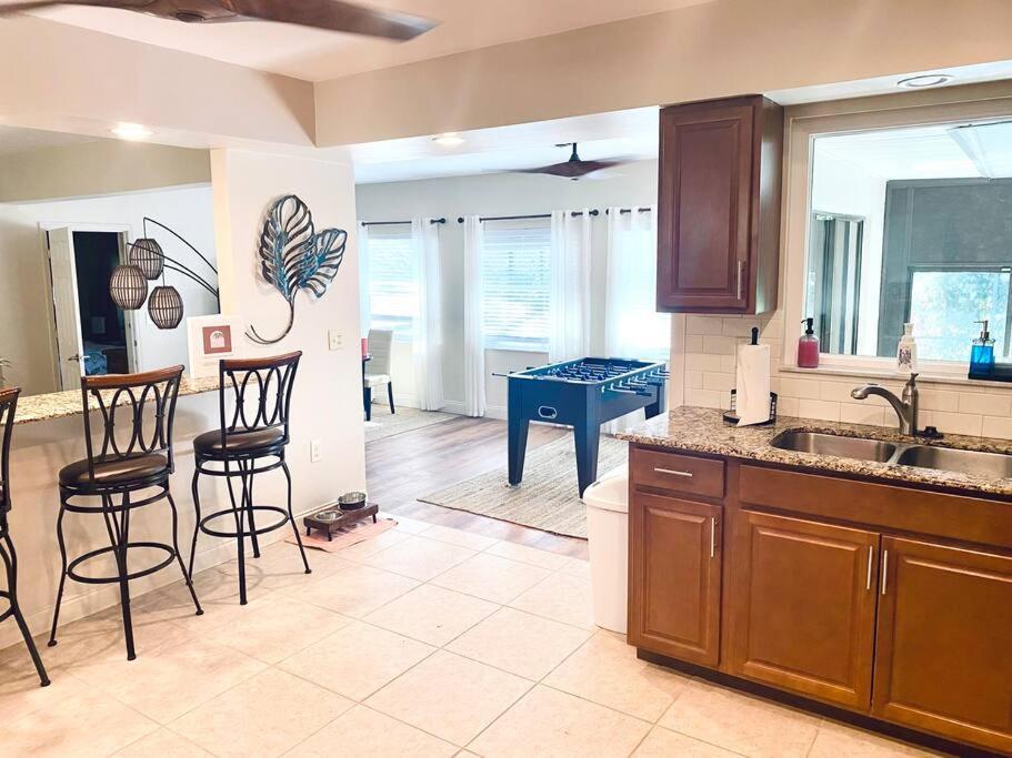 Heated Saltwater Pool Home Minutes To Beach Englewood Luaran gambar
