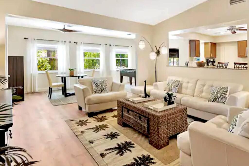 Heated Saltwater Pool Home Minutes To Beach Englewood Luaran gambar